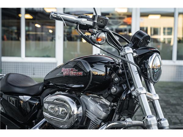 Harley-Davidson Kiel XL883L SUPERLOW SPORTSTER