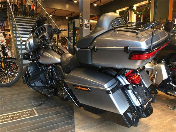 2019 CVO Ultra Limited