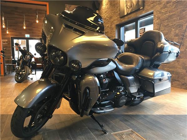 2019 CVO Ultra Limited