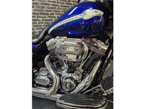 2010 HARLEY-DAVIDSON STREET GLIDE CVO