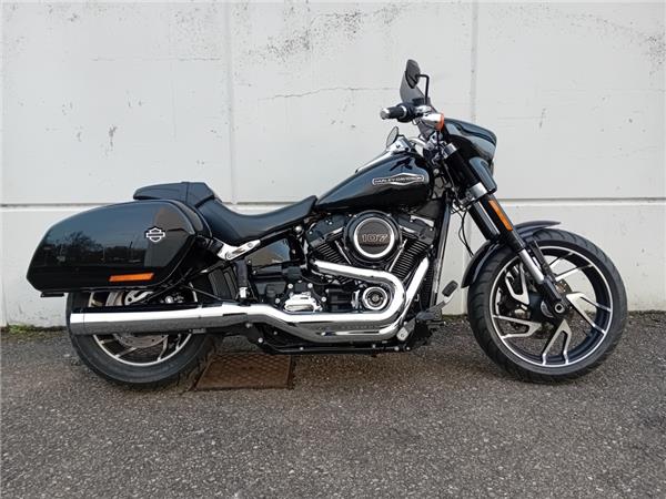 Harley-Davidson Softail Sport Glide 