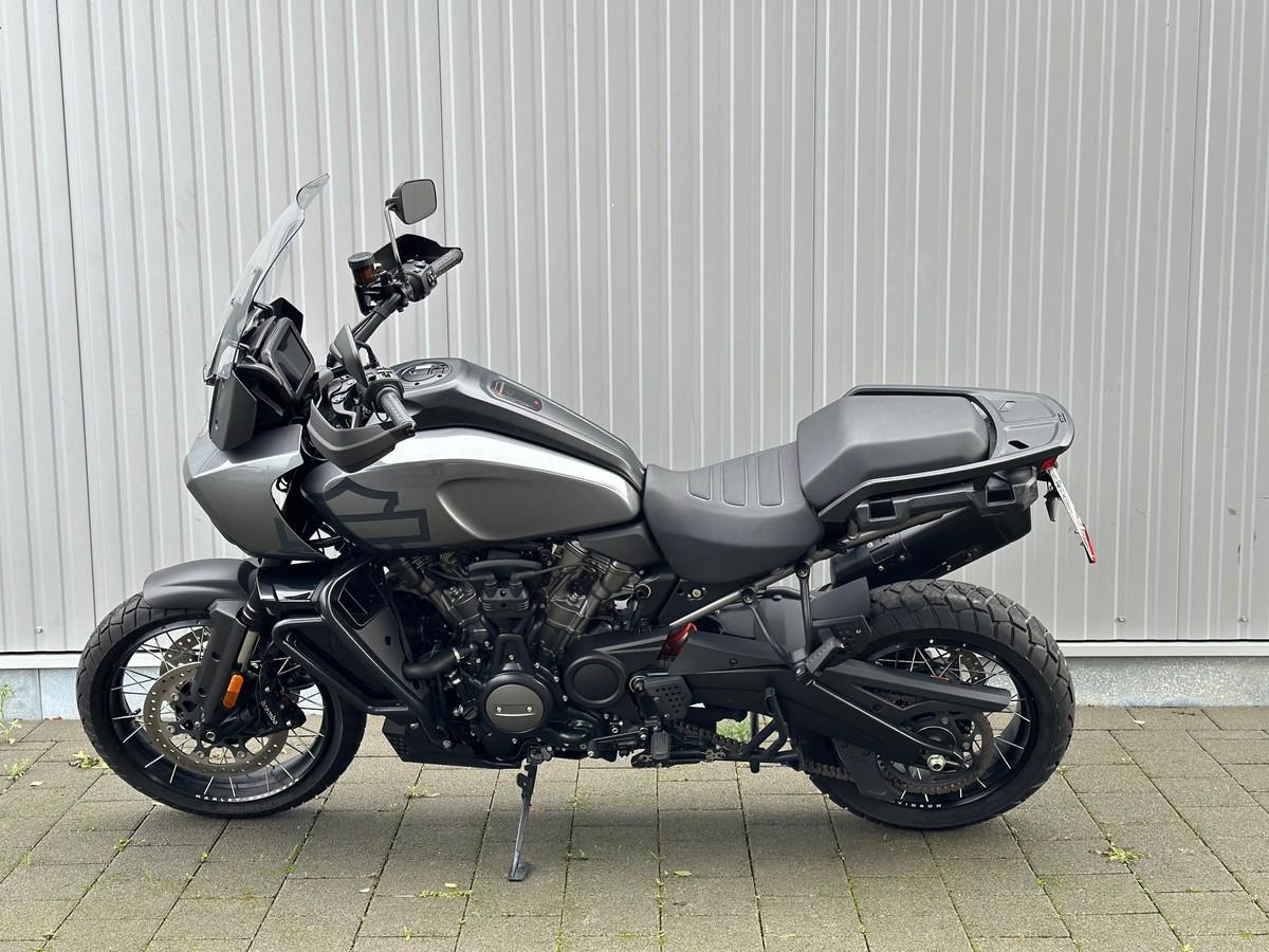 RA1250S Pan America Special 