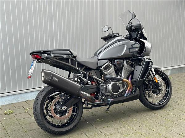 RA1250S Pan America Special 