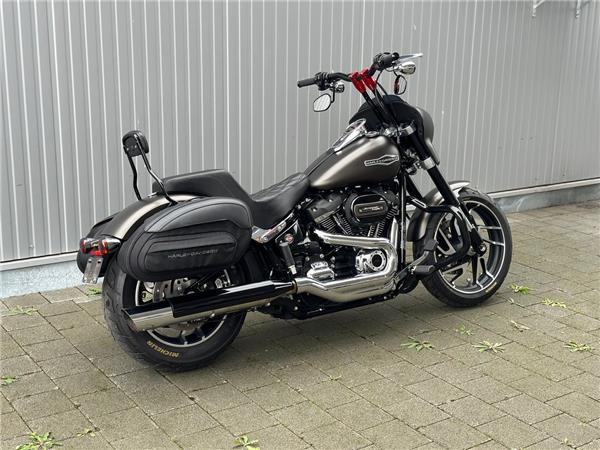 Softail Sport Glide 107cui 