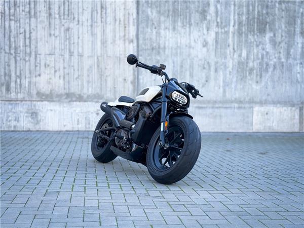 Sportster S 