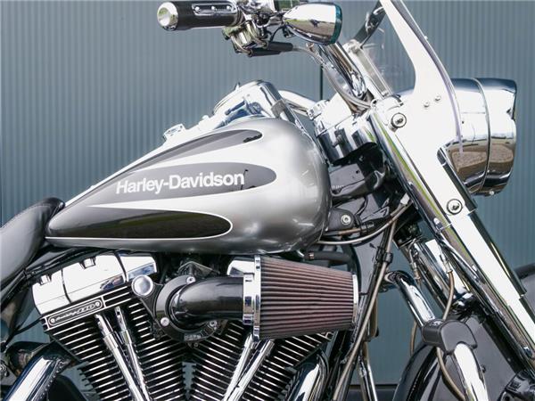 2007 Harley-Davidson Screamin' Eagle Road King CVO