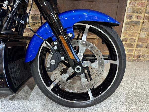 2024 Harley-Davidson Touring