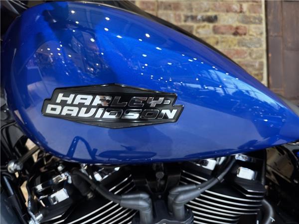 2024 Harley-Davidson Touring