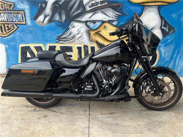 Harley-Davidson Touring Street Glide St