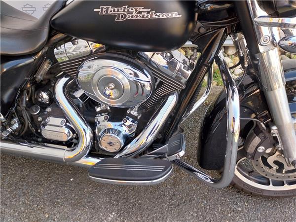 2012 HARLEY-DAVIDSON STREET GLIDE