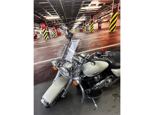 2017 HARLEY-DAVIDSON ROAD KING