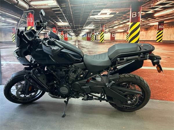 2022 HARLEY-DAVIDSON PAN AMERICA