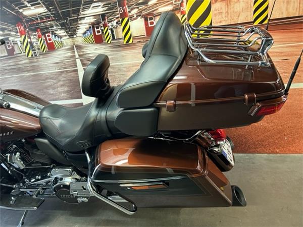 2019 HARLEY-DAVIDSON ULTRA