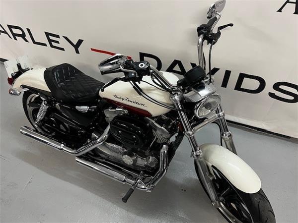 2010 HARLEY-DAVIDSON SUPERLOW