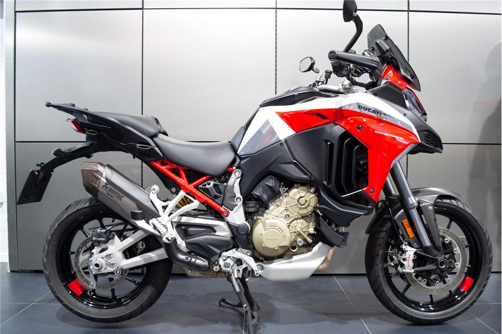 2022 Ducati Multistrada V4