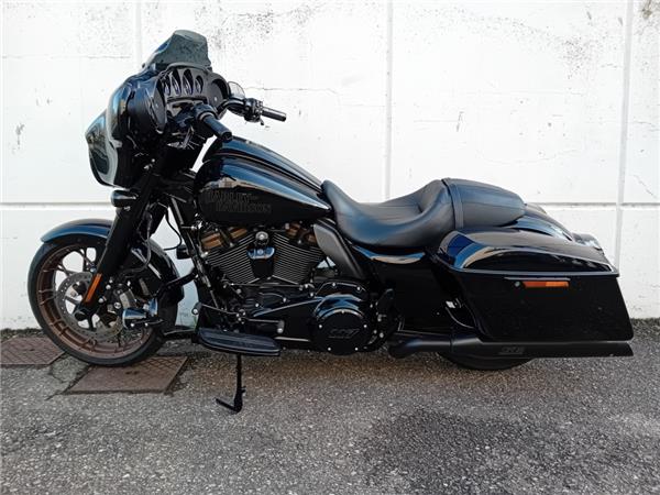 Harley-Davidson Touring Street Glide ST