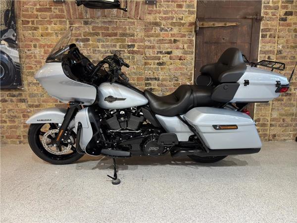 2023 Harley-Davidson Touring