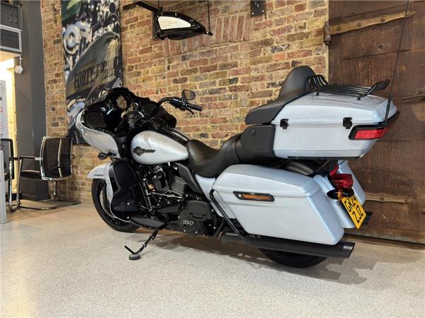 2023 Harley-Davidson Touring