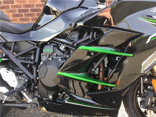 2024 Kawasaki NINJA H2 SX