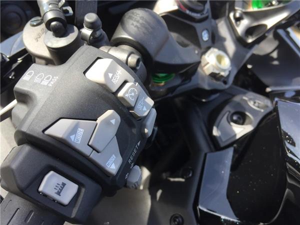2024 Kawasaki NINJA H2 SX