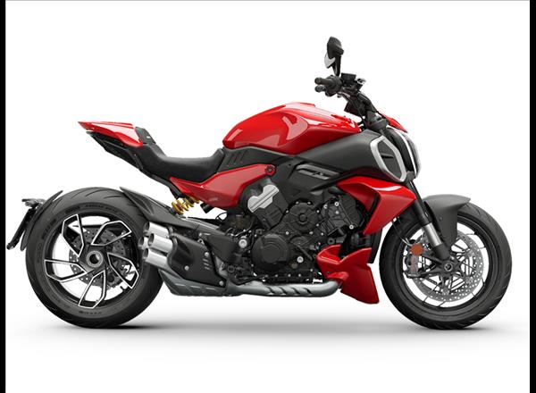 Diavel V4