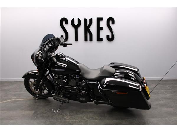 2020 Harley-Davidson Street Glide Special