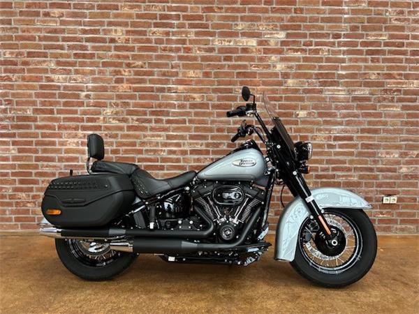 Heritage Softail Classic 114 