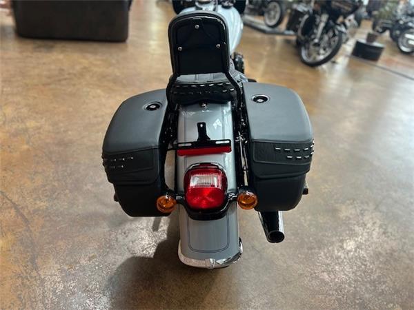 Heritage Softail Classic 114 