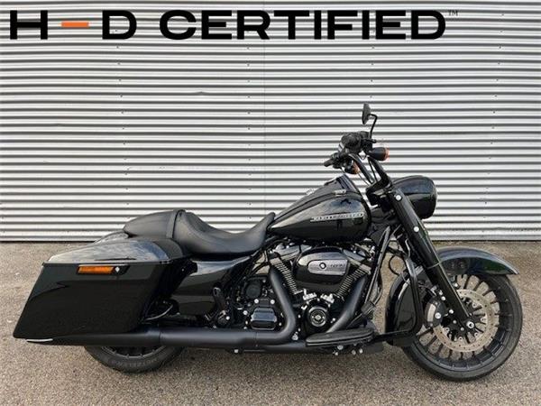 2017 Harley-Davidson Touring Road King Special FLHRXS Cruiser