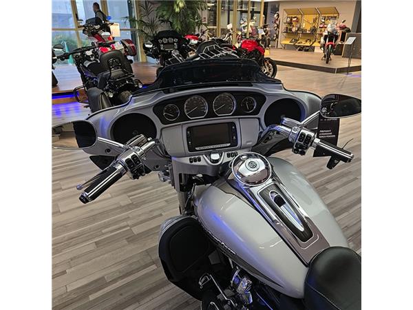 Harley-Davidson ULTRA LIMITED CVO