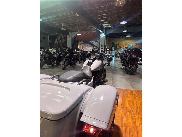 2024 HARLEY-DAVIDSON FREEWHEELER