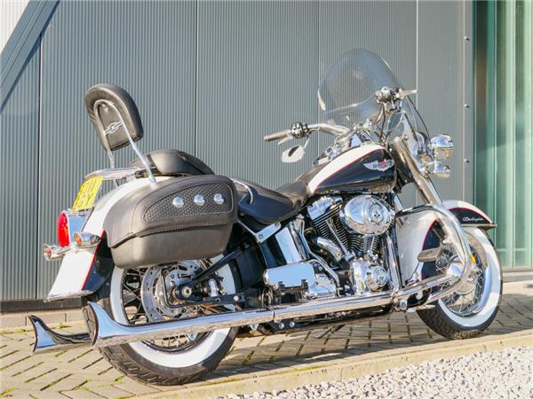 2011 Harley-Davidson Softail Deluxe