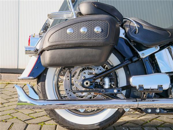 2011 Harley-Davidson Softail Deluxe