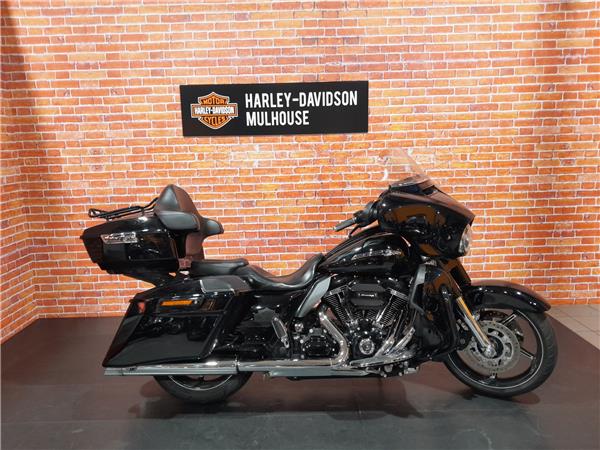 2016 HARLEY-DAVIDSON STREET GLIDE CVO