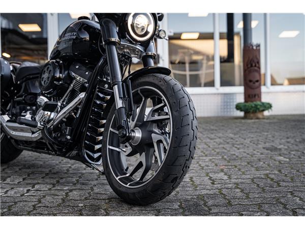 Harley-Davidson Kiel FLSB Sport Glide - Jekill & Hyde -