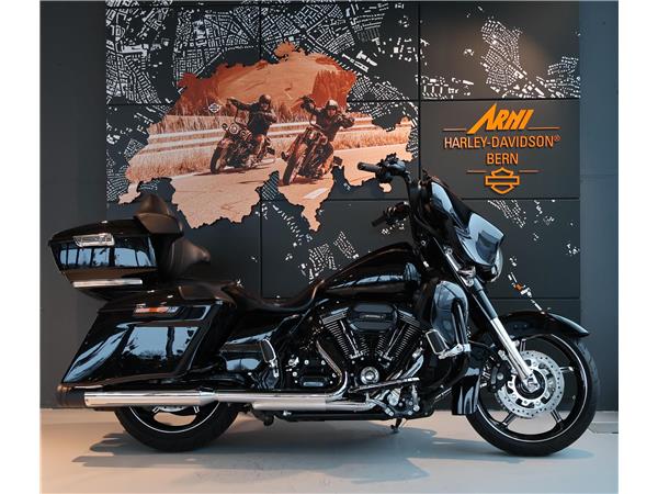 2016 HARLEY-DAVIDSON CVO FLHXSE Street Glide ABS CVO