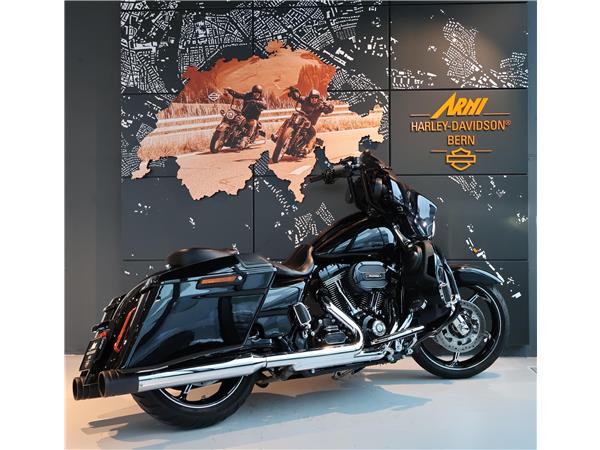 2016 HARLEY-DAVIDSON CVO FLHXSE Street Glide ABS CVO