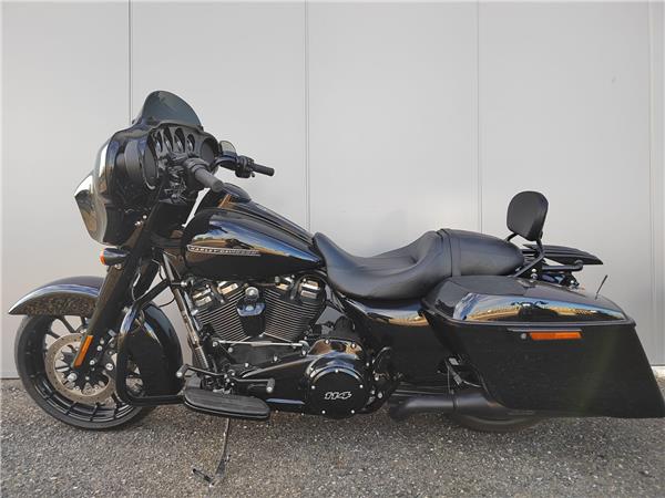 2019 Street Glide Special