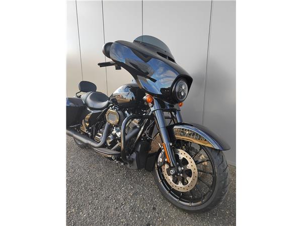 2019 Street Glide Special