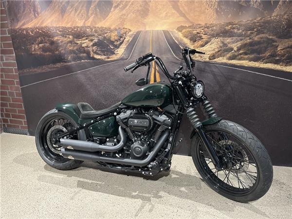 FXBBS Softail Street Bob Umbau Jekill & Hyde