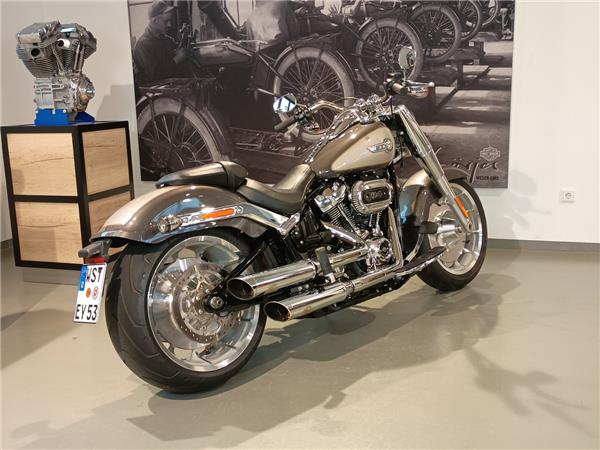 FLFBS Softail Fat Boy 114 