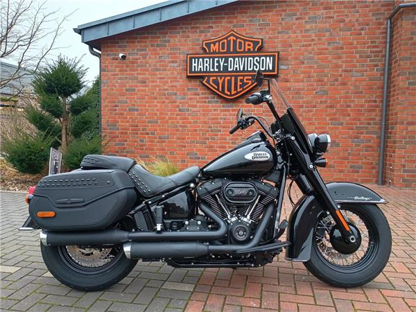 FLHCS Softail Heritage Classic 