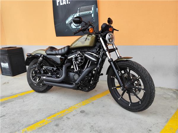 2017 Iron 883