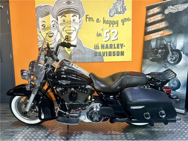 2012 HARLEY-DAVIDSON ROAD KING