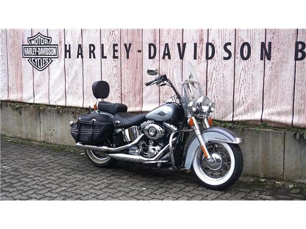 2015 HARLEY-DAVIDSON Softail FLSTC Softail Heritage Classic ABS