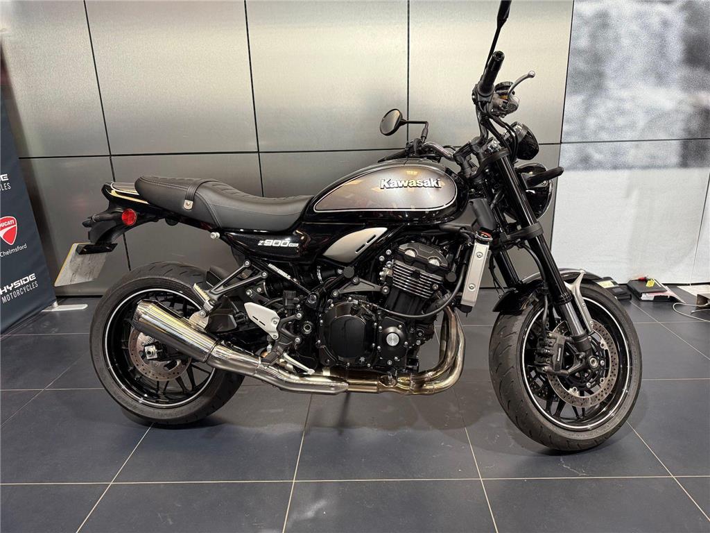 2024 Kawasaki Z900 RS