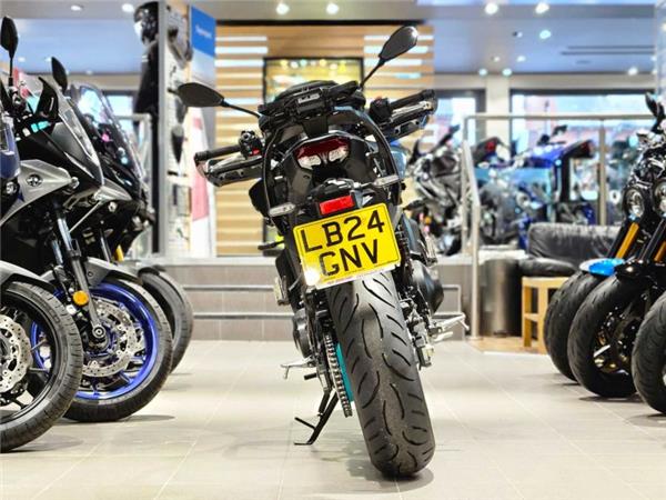 2024 Yamaha MT09 MIDNIGHT CYAN