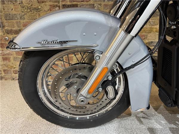 2023 Harley-Davidson Softail