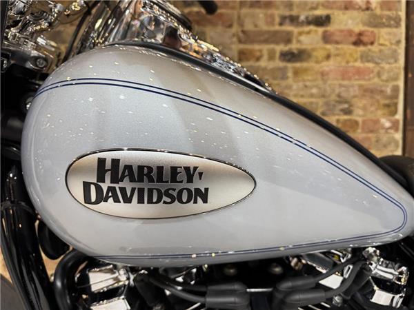 2023 Harley-Davidson Softail
