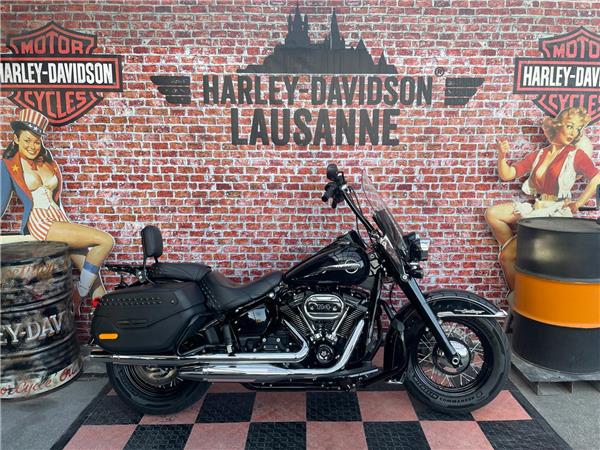 2019 HARLEY-DAVIDSON Softail FLHCS Heritage Classic 114 ABS